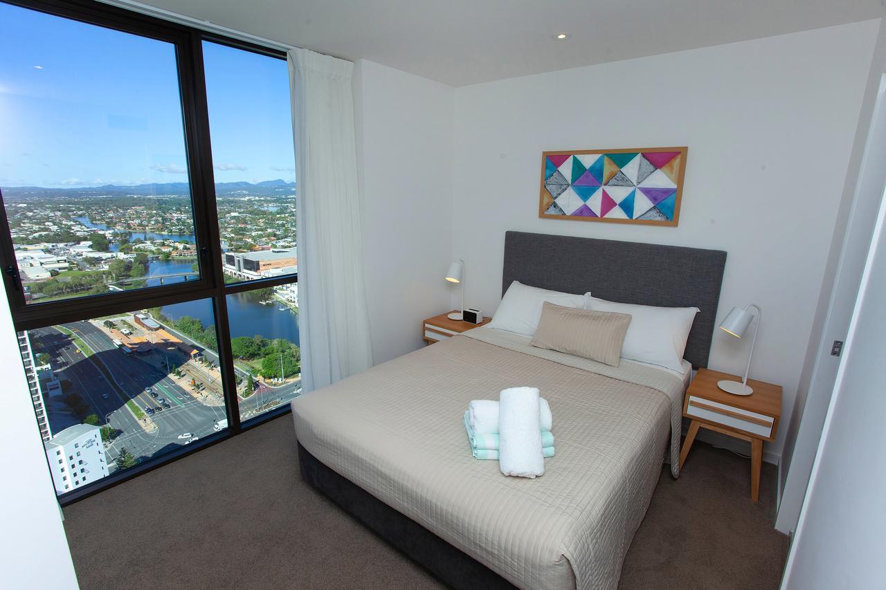 High Floor Ocean View Suites Broadbeach Gold Coast Kültér fotó
