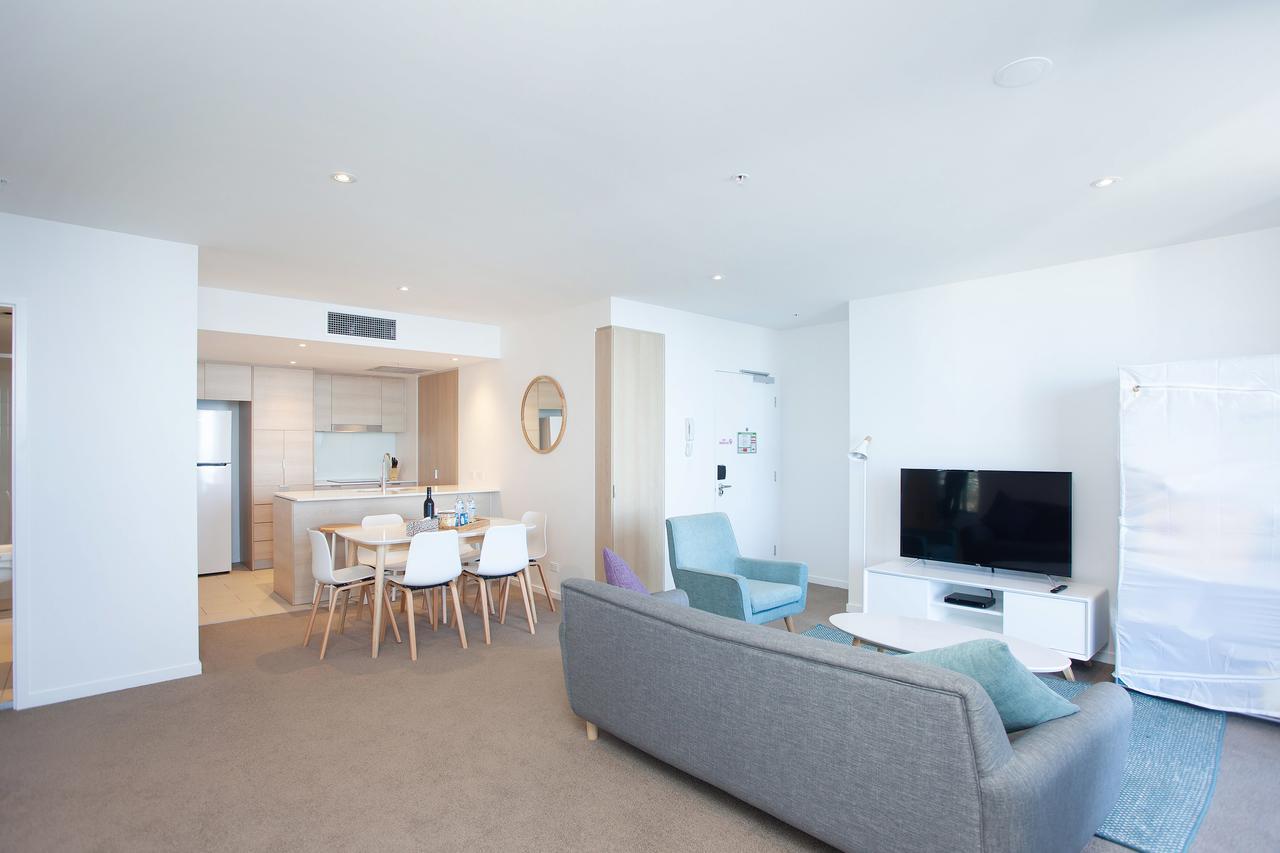High Floor Ocean View Suites Broadbeach Gold Coast Kültér fotó